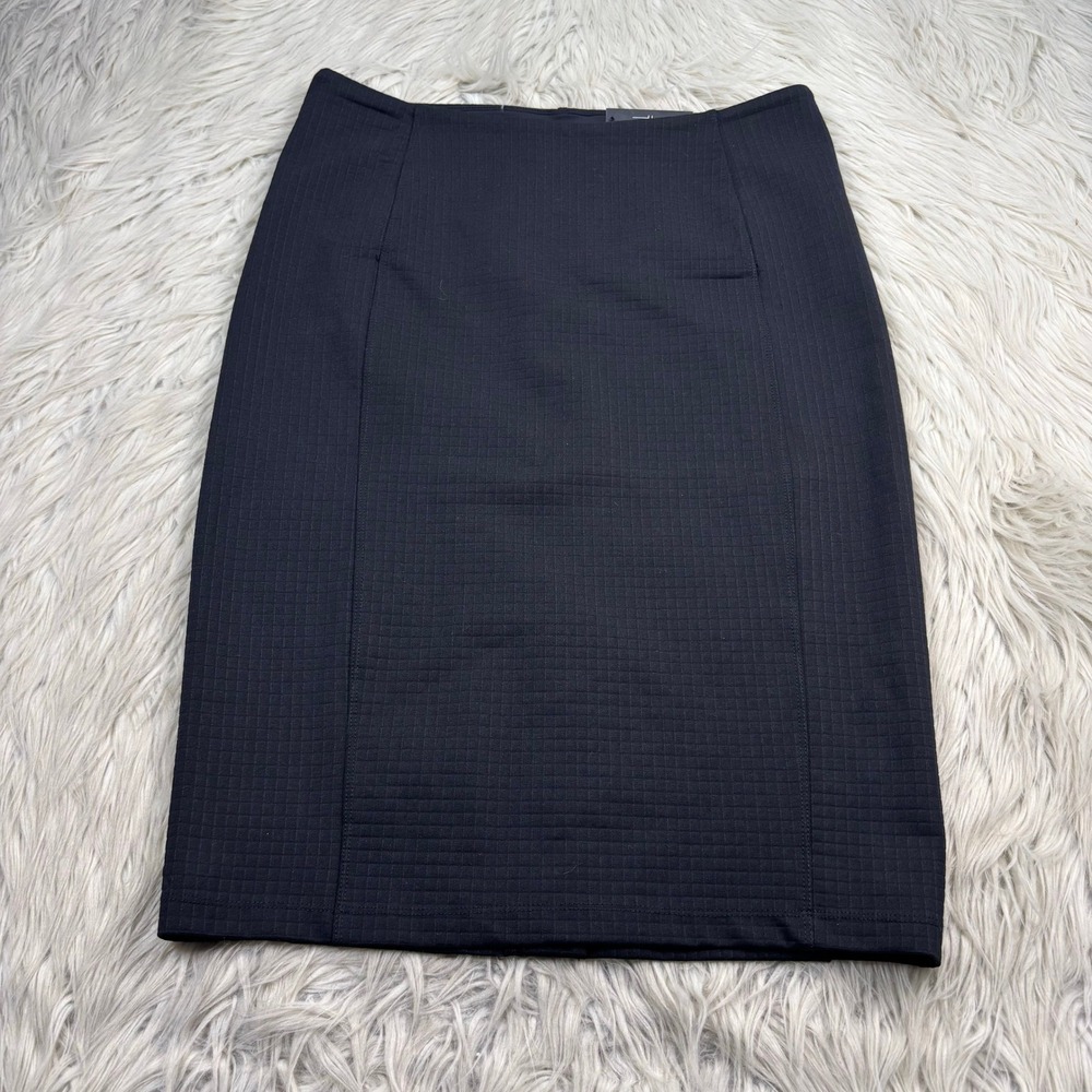 NWT Liverpool Women's 4 Black Grid Knit Pencil Skirt Career Office Preppy